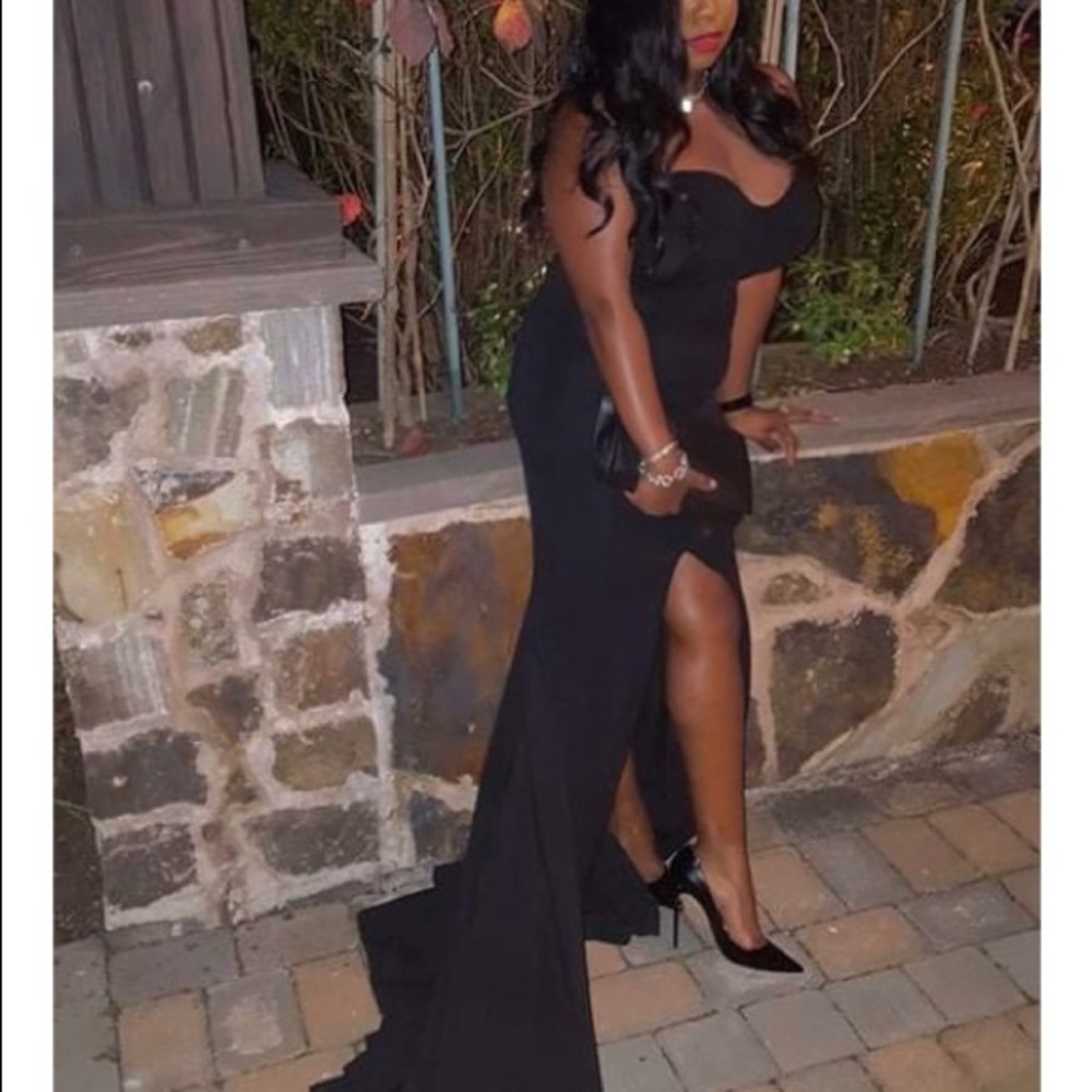 Black dress